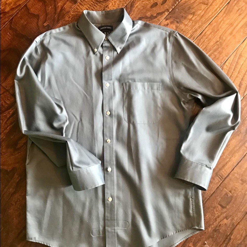 Lands’ End Long Sleeve Button Down Dress Shirt